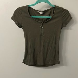 Green t- shirt. Women’s size XS. Brand is pink republic.